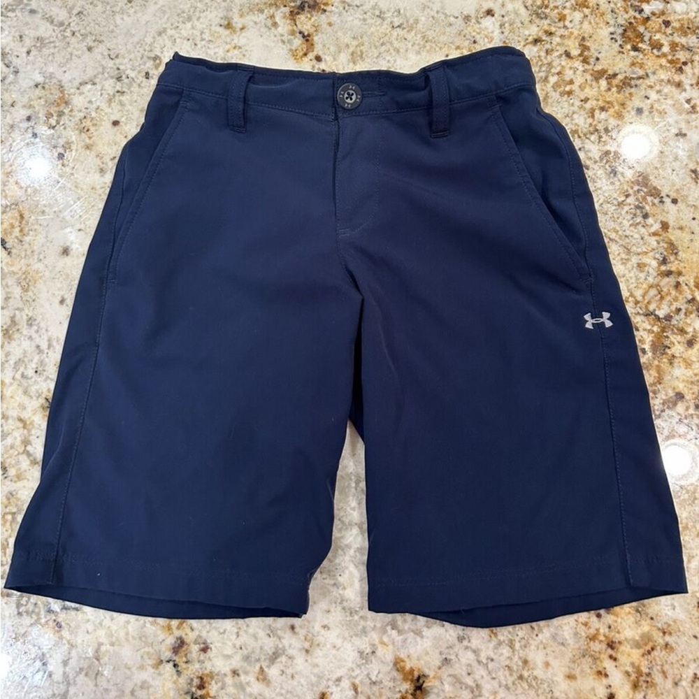 NWT Under Armour Navy golf shorts Youth Large